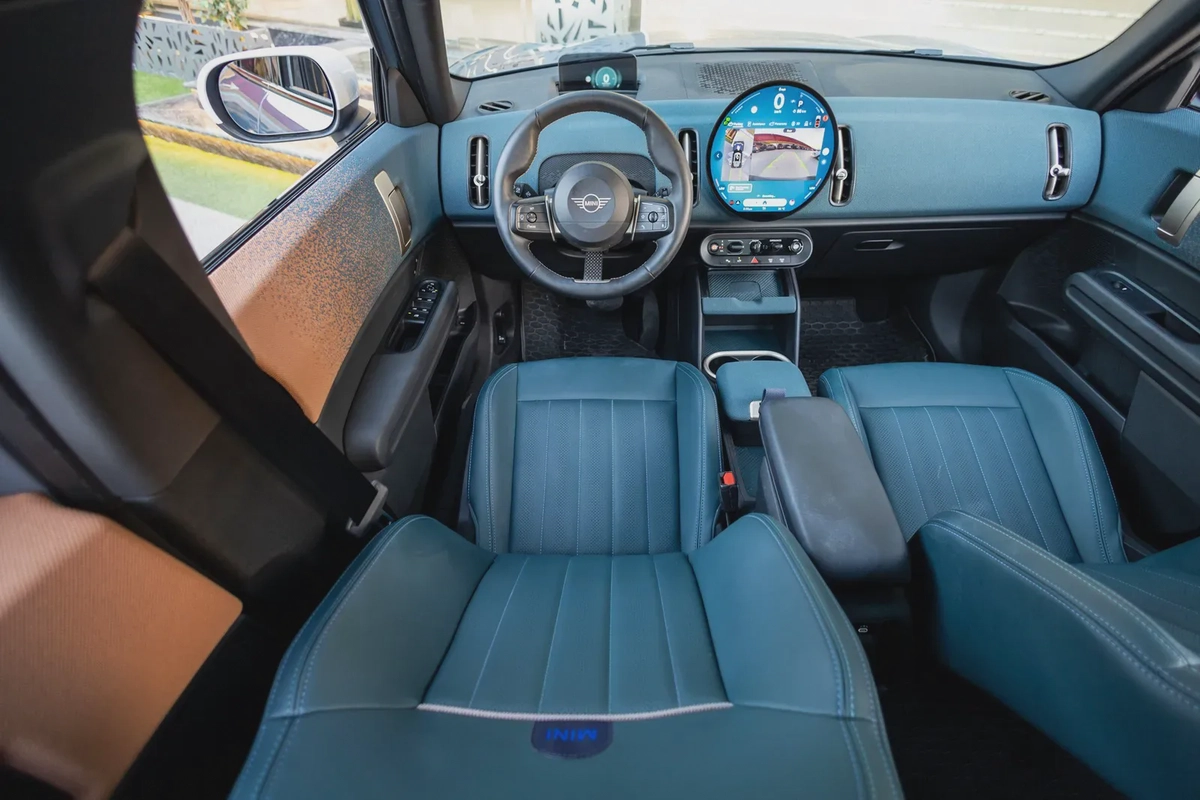 MINI Countryman Cooper 2025-8-8