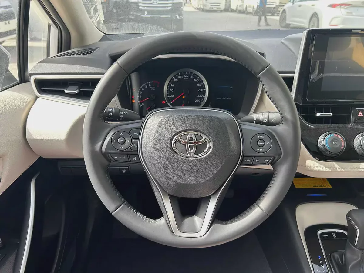 2025 TOYOTA COROLLA GLI 2.0L GCC BRAND NEW 0KM-6-6