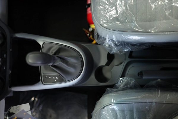 HYUNDAI GRAND i10 MODEL 2026 GCC SPECS