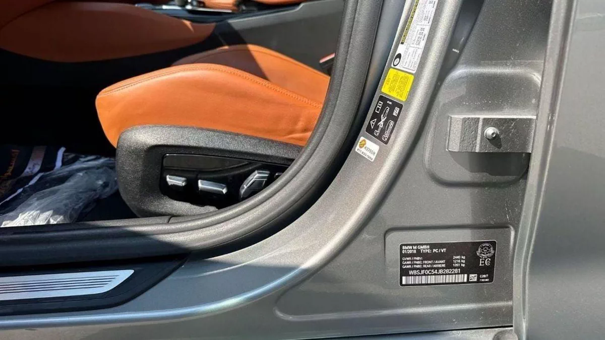 BMW M5 STD BMW 5 Series M5 2018 European specs-9-0