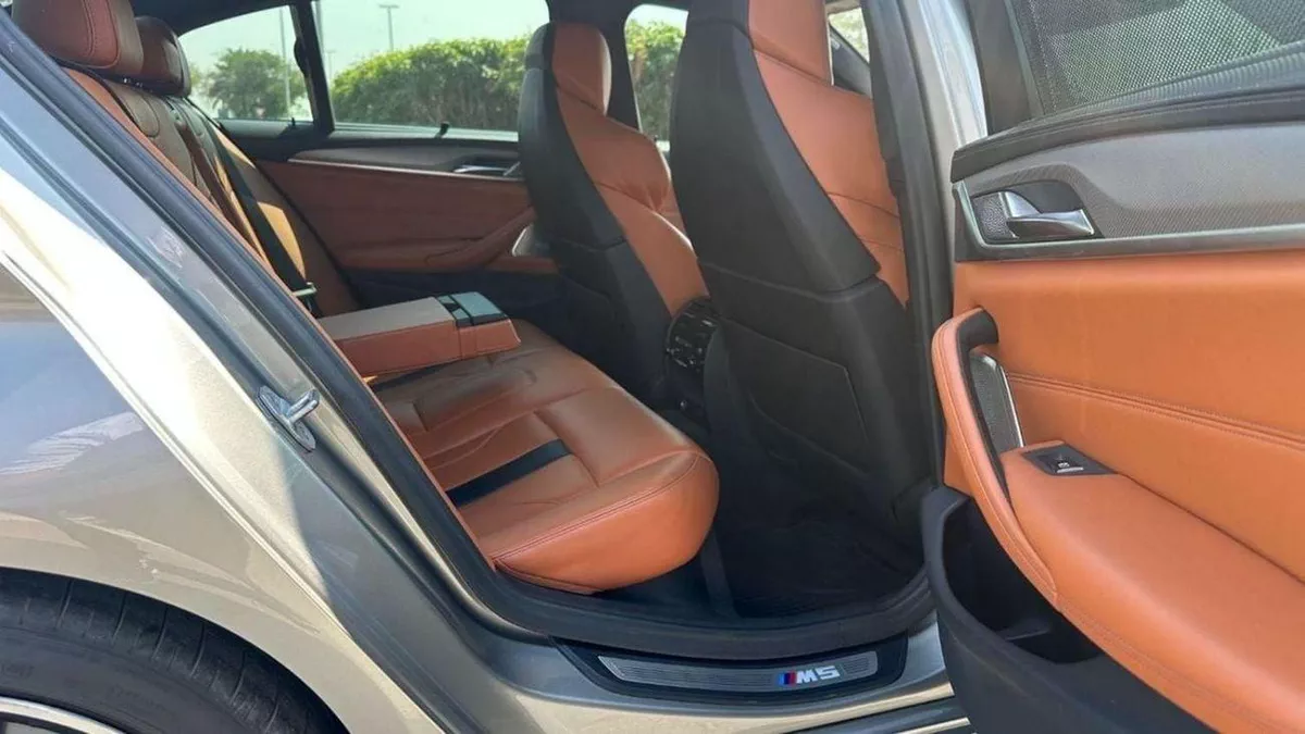 BMW M5 STD BMW 5 Series M5 2018 European specs-12-0
