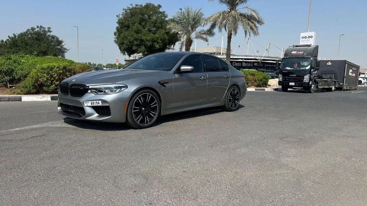 BMW M5 STD BMW 5 Series M5 2018 European specs