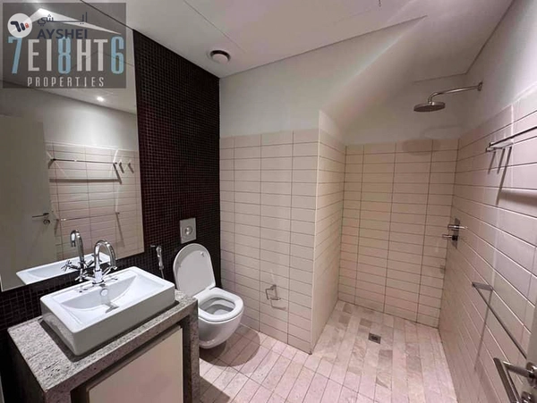 Park Place Tower, Sheikh Zayed Road, Dubai