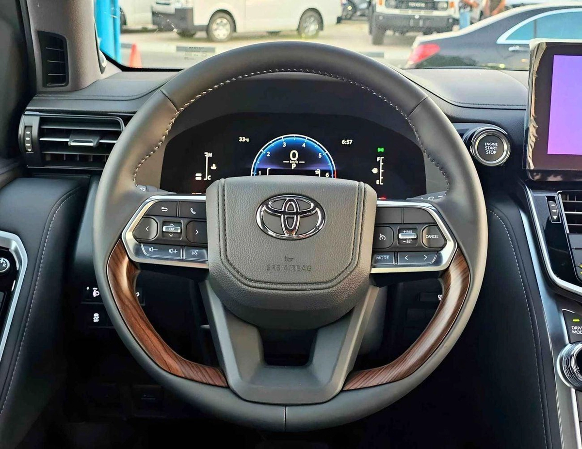 Toyota Land Cruiser GXR 3.5 Twin Turbo | BIG Screen JBL Speakers | Top Line Model (CODE # GXR3HB)-8-8