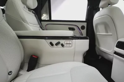 Rox Adamas First-Class-8