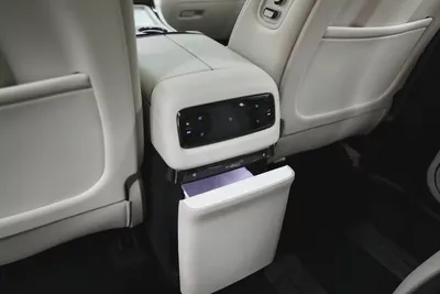Rox Adamas First-Class-10