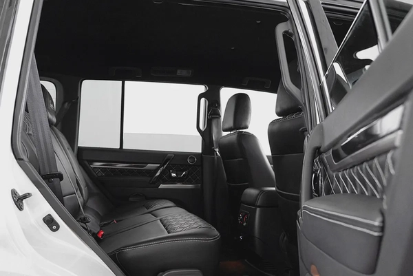 1,874 AED / 60 months | 0% DP | 2020 Mitsubishi Pajero Signature Edition