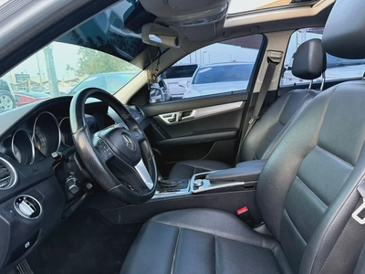 Mercedes-Benz C-Class C200 2012 - American Specs-13