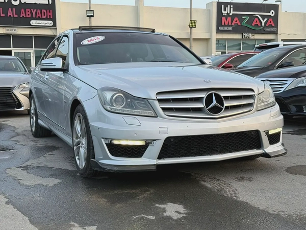 Mercedes-Benz C-Class C200 2012 - American Specs