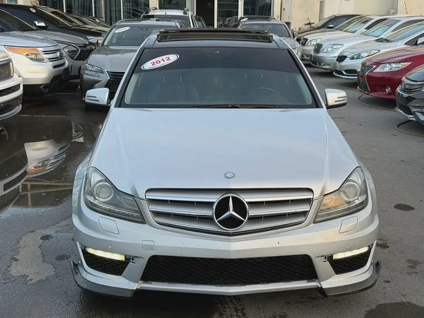 Mercedes-Benz C-Class C200 2012 - American Specs