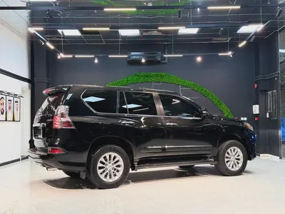 Lexus GX 460 Platinum 2018 | GCC Specs | Pristine Condition-10