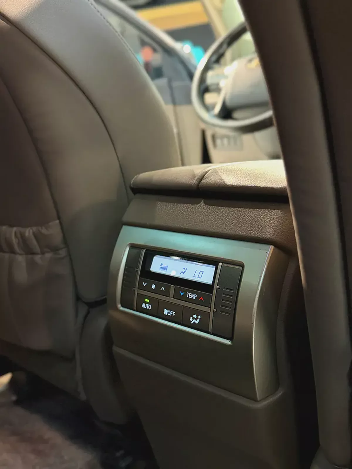 Lexus GX 460 Platinum 2018 | GCC Specs | Pristine Condition-18-18