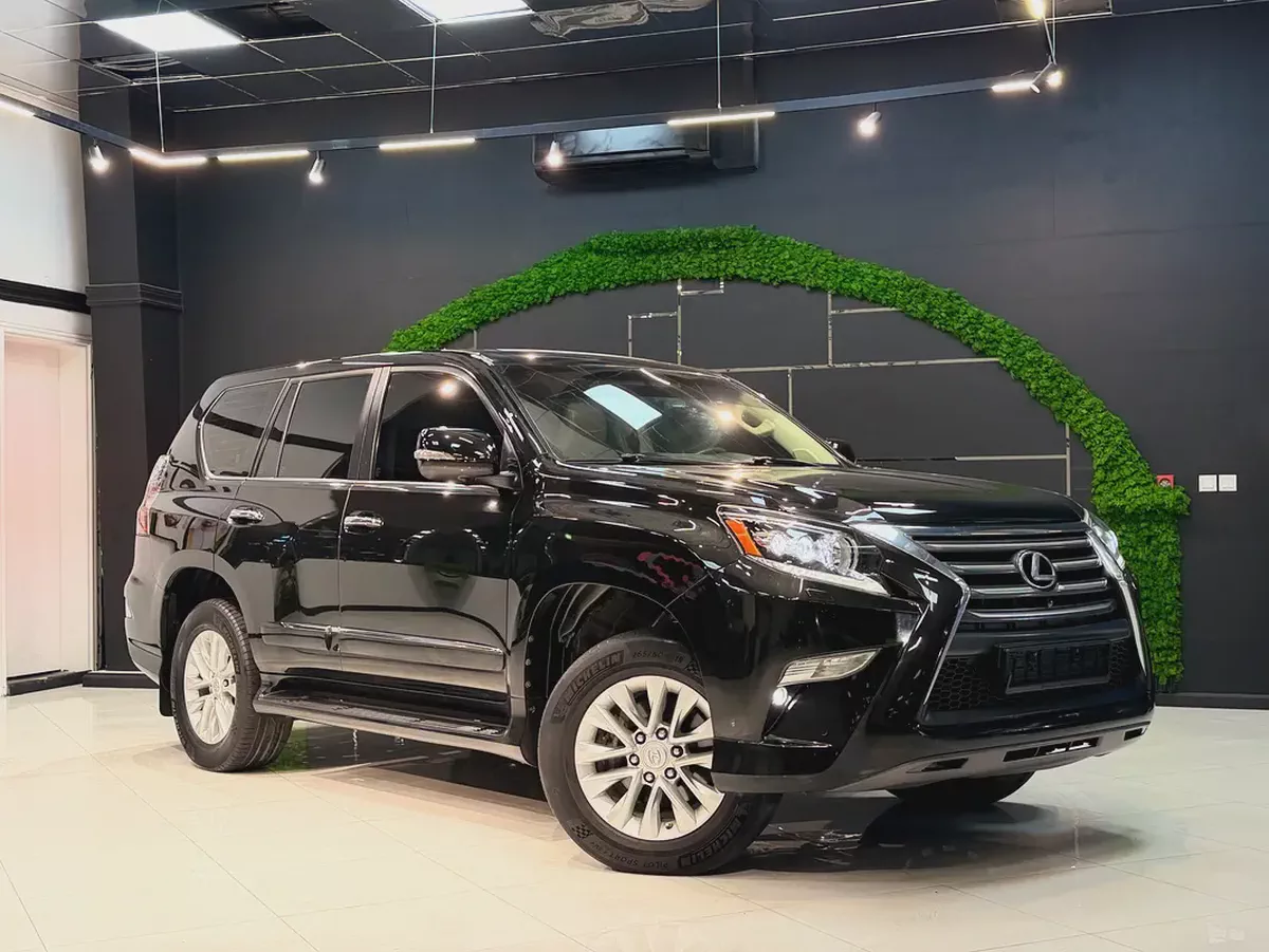 Lexus GX 460 Platinum 2018 | GCC Specs | Pristine Condition-4-4