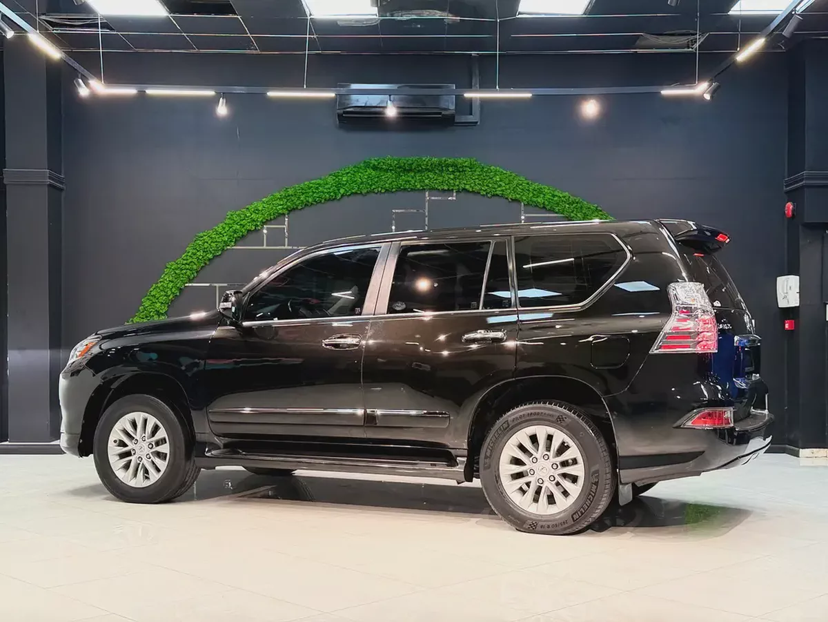 Lexus GX 460 Platinum 2018 | GCC Specs | Pristine Condition-7-7