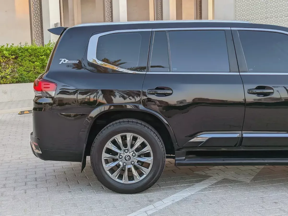 TOYOTA LAND CRUISER 2008 FACELIFTED 2025 V6 FULL OPTION GCC IN EXCELLENT CONDITION-19-19