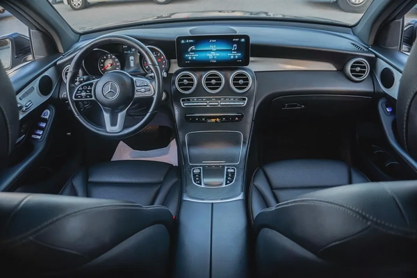 MERCEDES-BENZ GLC-CLASS 300 2021