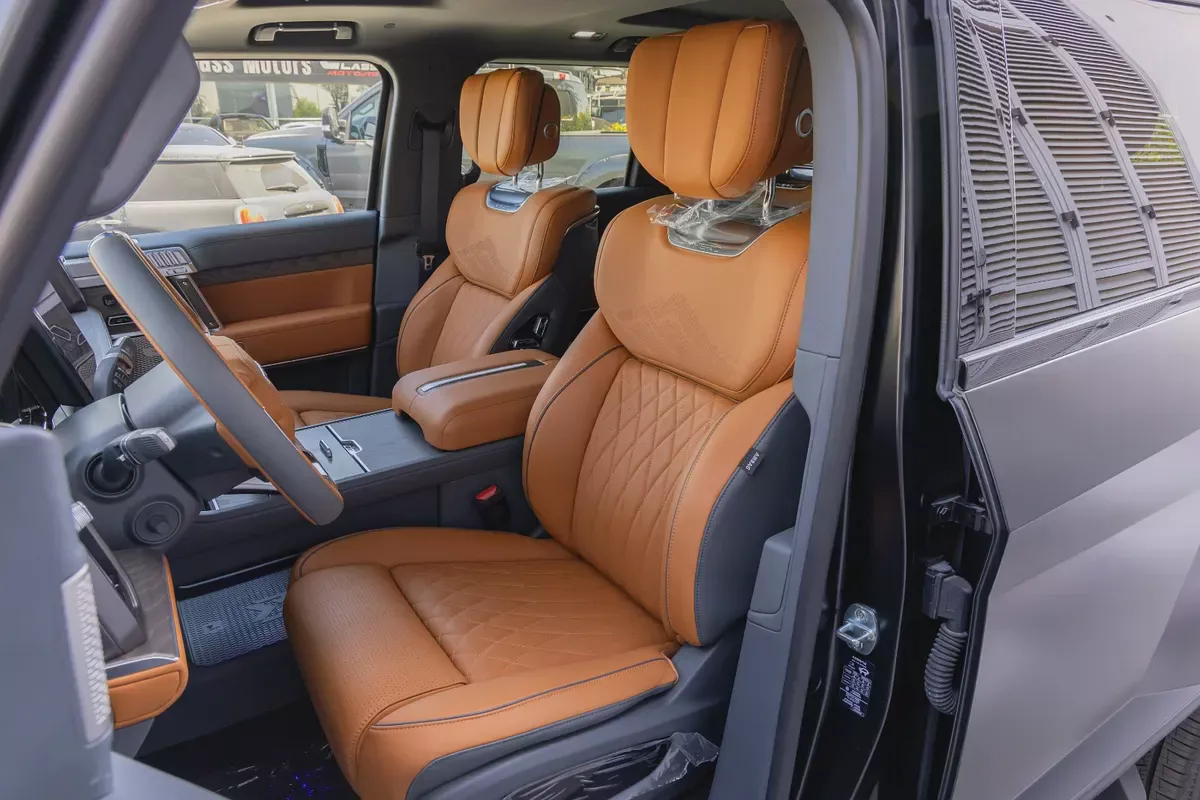 MHERO 917 REV | GCC Specs | Luxury Off-Road EV | Fully Loaded | 2025 (Export)-16-16
