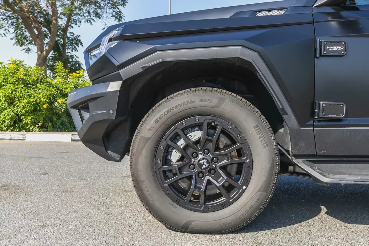 MHERO 917 REV | GCC Specs | Luxury Off-Road EV | Fully Loaded | 2025 (Export)-7-7