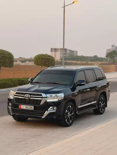 Toyota Land Cruiser GXR 2019 | GCC Specs | Excellent Condition-0