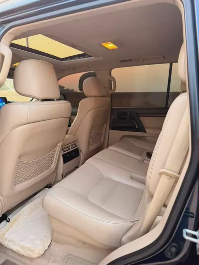 Toyota Land Cruiser GXR 2019 | GCC Specs | Excellent Condition-11