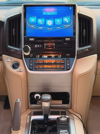 Toyota Land Cruiser GXR 2019 | GCC Specs | Excellent Condition-8
