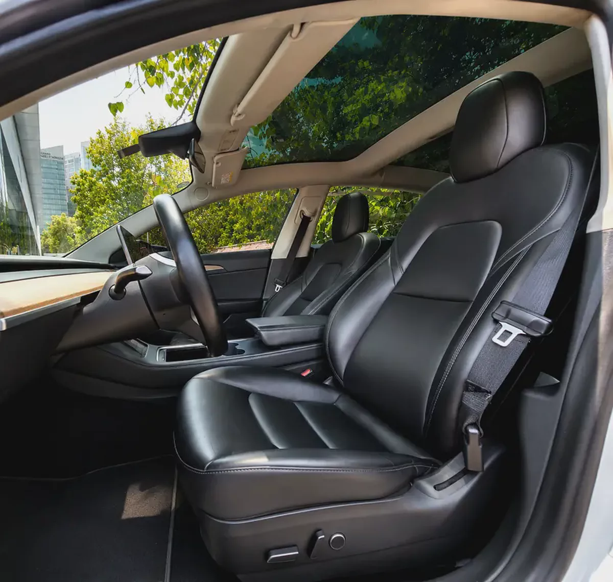 AED 1,068 PM | Under Tesla Warranty | GCC | Standard Plus-5-5