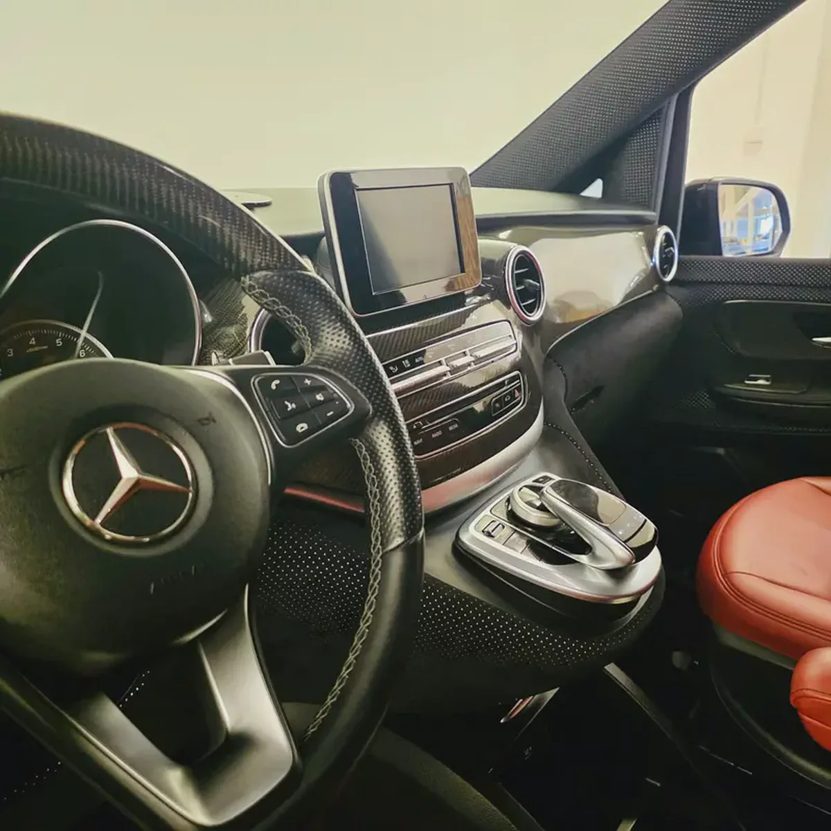 Mercedes-Benz Viano Avantgarde 2018 GCC Specs-10-10