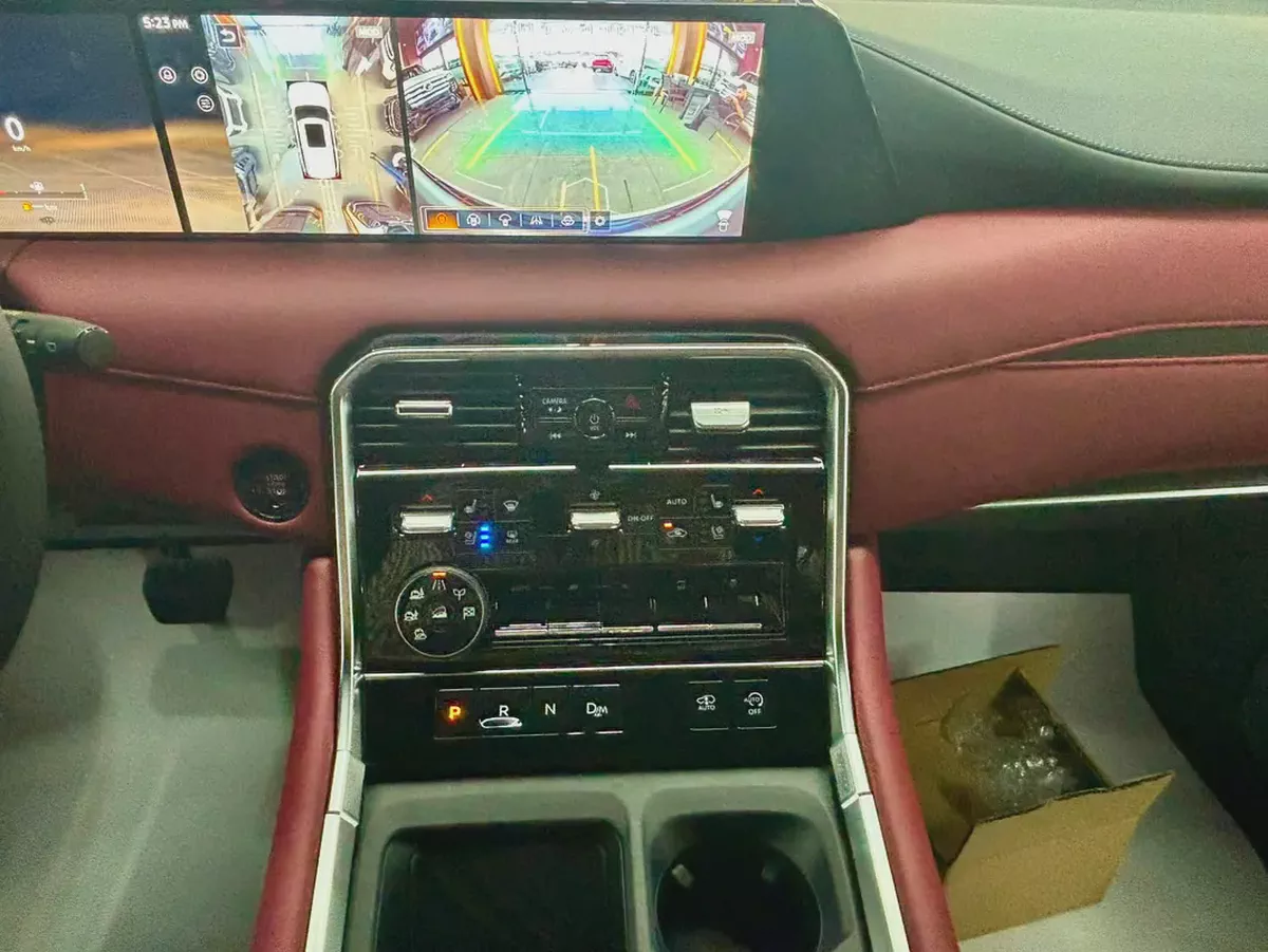 Brand New 2026 Nissan Patrol LE Platinum | GCC Specs | Luxury SUV-11-11