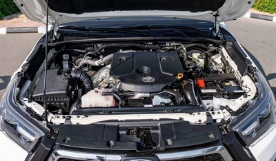 Toyota Hilux HILUX ADVENTURE  2.8L DIESEL 2024-19