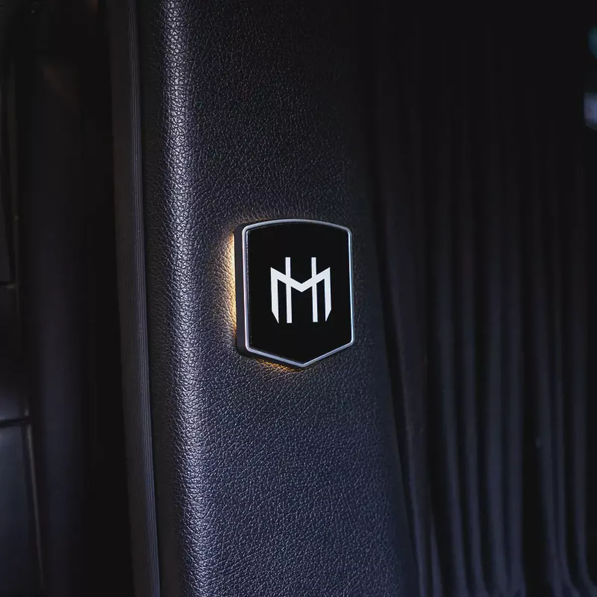 AED 2,682 P.M • 0% Downpayment •  Mercedes-Benz V 250 VIP Design • 1 Year Warranty-8-8