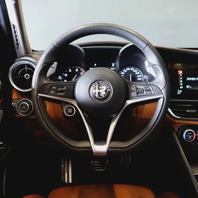 AED 1,149 P.M • 0% Downpayment •  Alfa Romeo Giulia Veloce • 1 Year Warranty-8