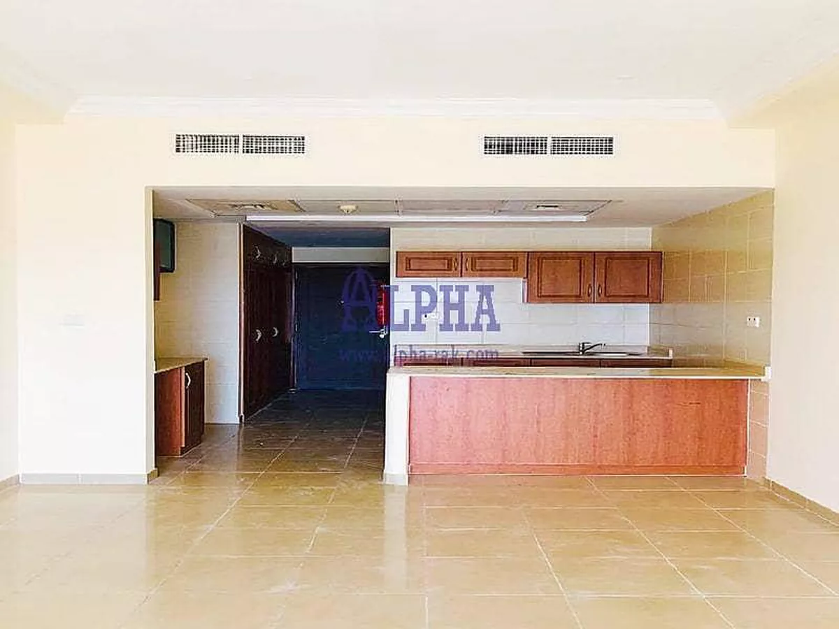 Studio for Sale Great Investment-4-4