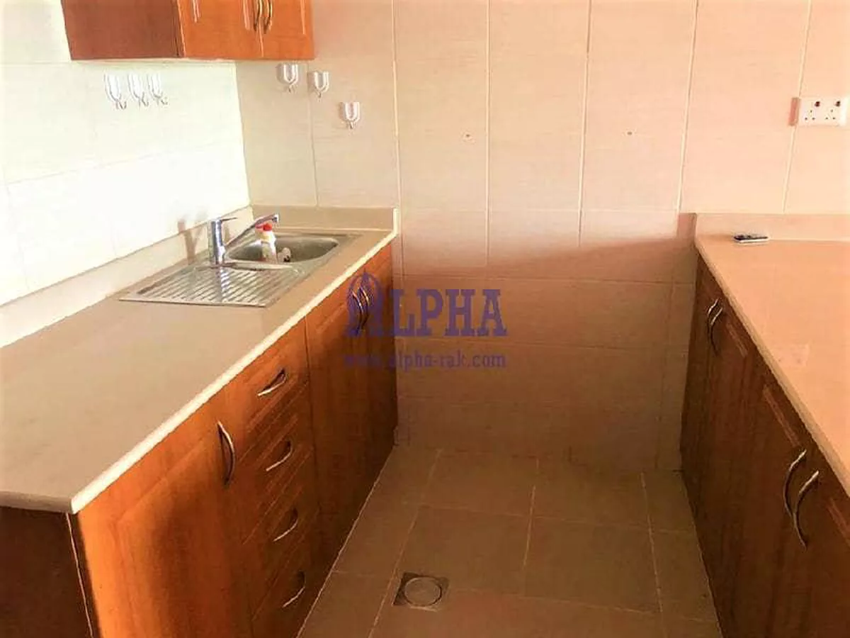 Studio for Sale Great Investment-7-7