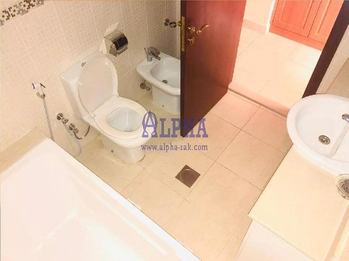 Studio for Sale Great Investment-5-5