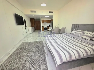 Fully Furnished | Modren Studio | Nice Layout-6