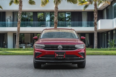 1,626 P.M | Tiguan Life Plus | 0% Downpayment | AGENCY WARRANTY!-3