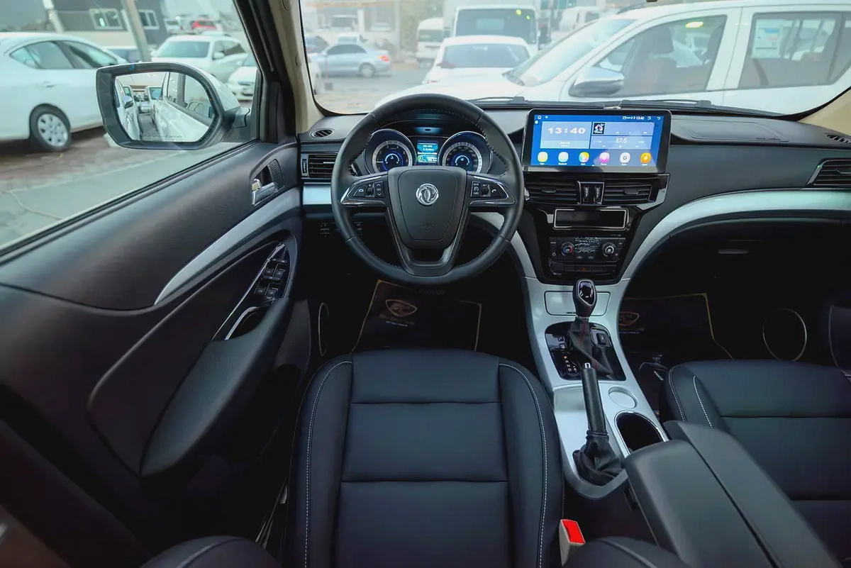 Dongfeng Rich 6 | Double Cabin 4X2 | Automatic | GCC Specs | Ref#D05388-7-7