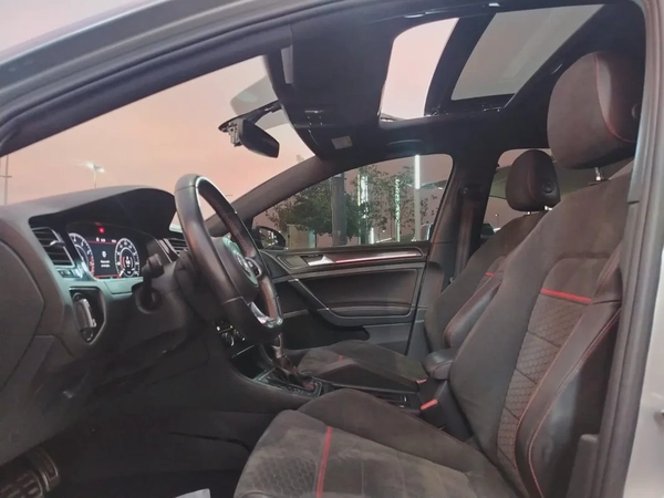 فولكسفاغن جولف GTI MK7 2018 خليجي