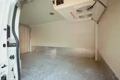 Nissan Urvan | Automatic | Standard Roof Chiller Van | GCC Specs | Ref#N45247-7