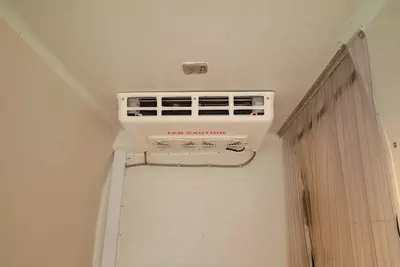 Nissan Urvan | Automatic | Standard Roof Chiller Van | GCC Specs | Ref#N45247-8