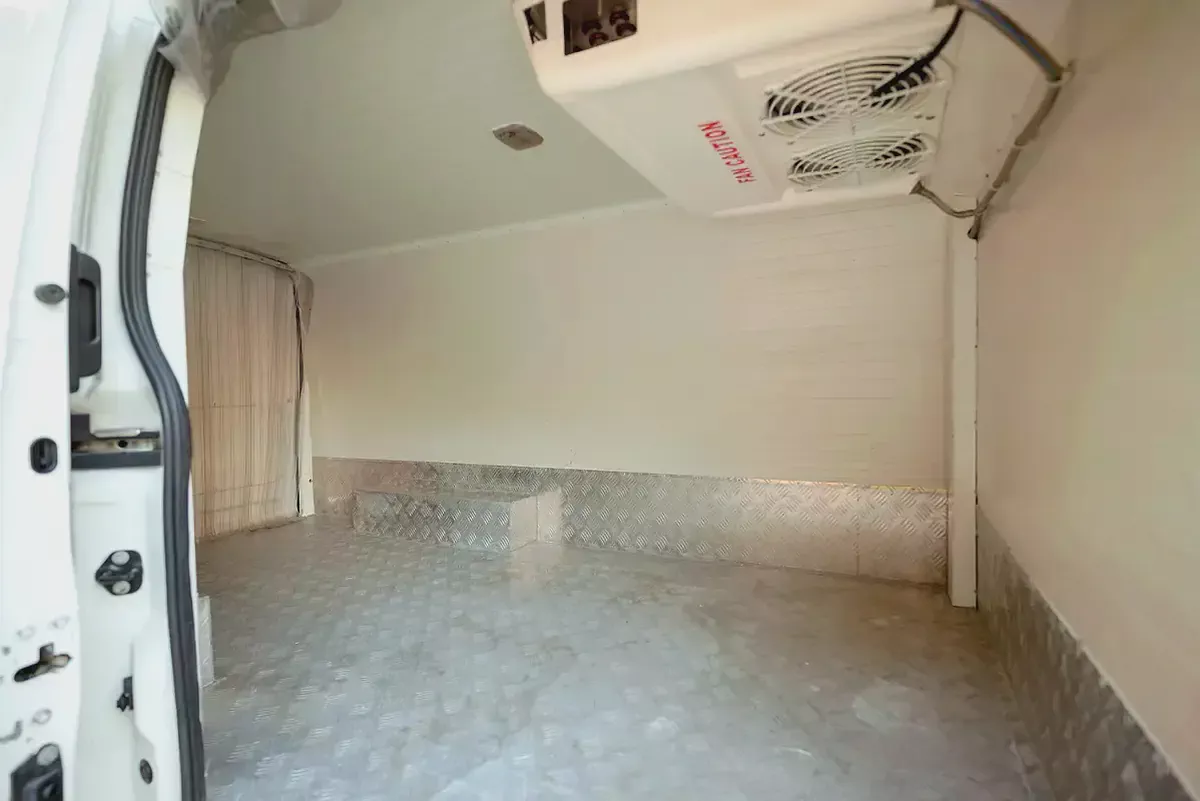 Nissan Urvan | Automatic | Standard Roof Chiller Van | GCC Specs | Ref#N45247-7-7