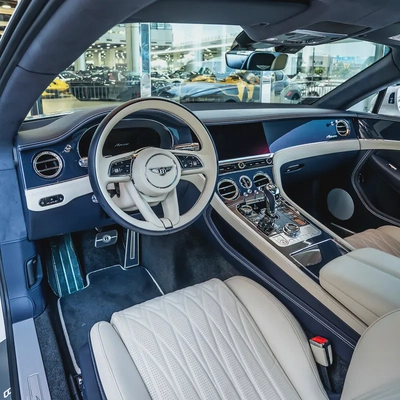 Bentley Continental GT AZURE  V8  2026  DONE ONLY 4000KM-7