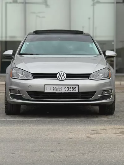 Volkswagen Golf tsi 2017 | Canadian Specs | Well Maintained-1