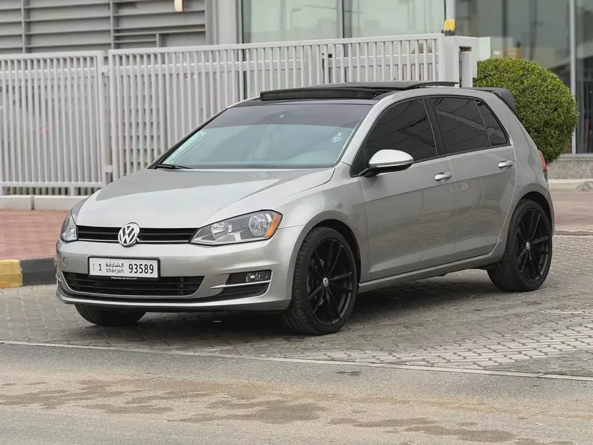Volkswagen Golf tsi 2017 | Canadian Specs | Well Maintained-8-8