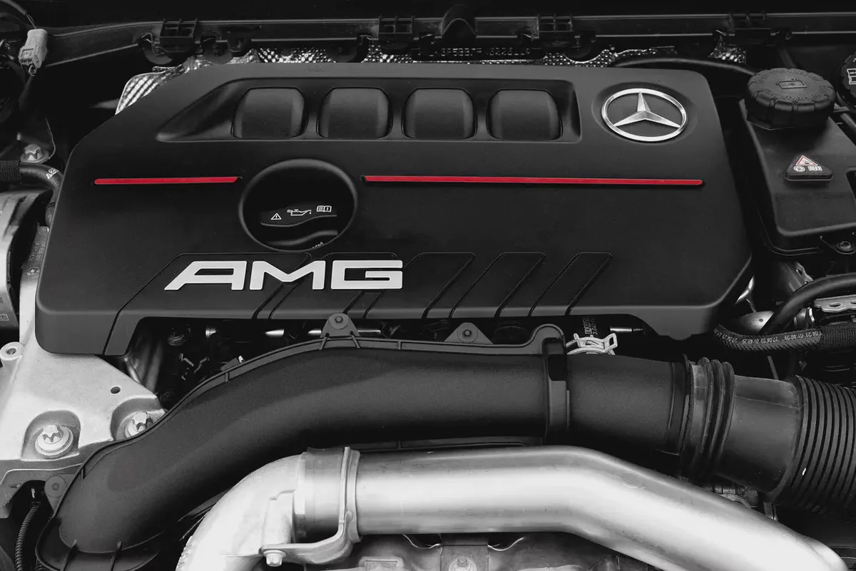 3,525 P.M | A 35 AMG | Mercedes Warranty til Feb 2029 | Aero Kit | 0% Downpayment-13-13