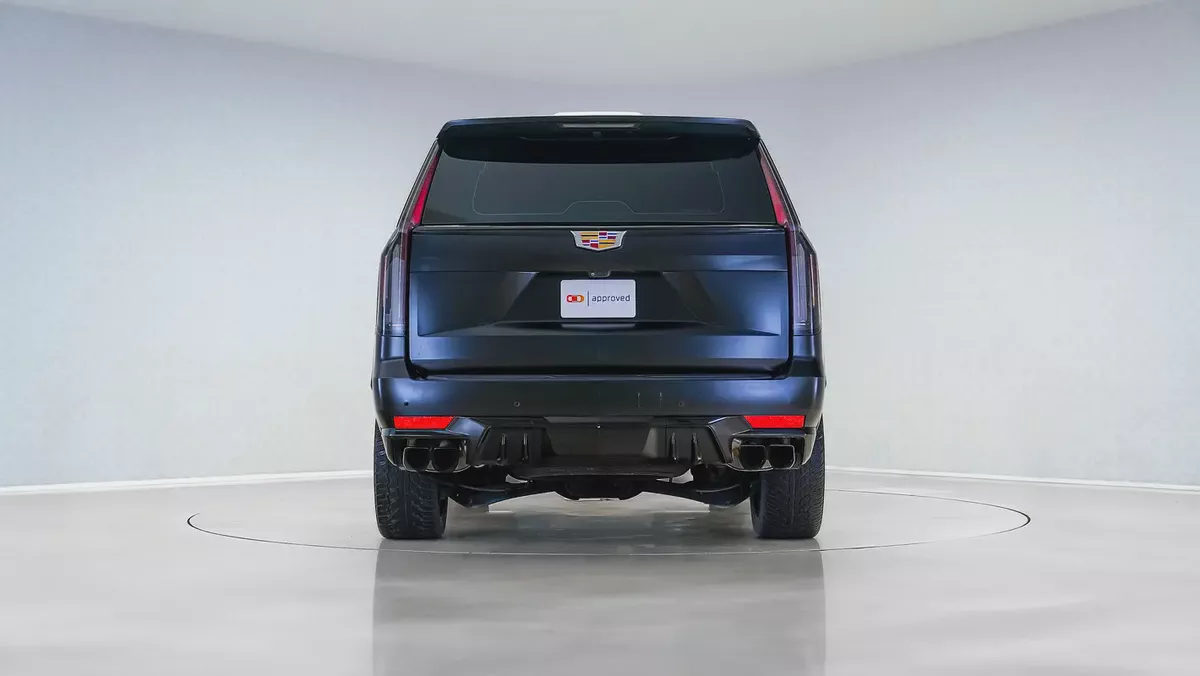 2023 Cadillac Escalade-V | GCC Specs | Performance Luxury SUV-10-10