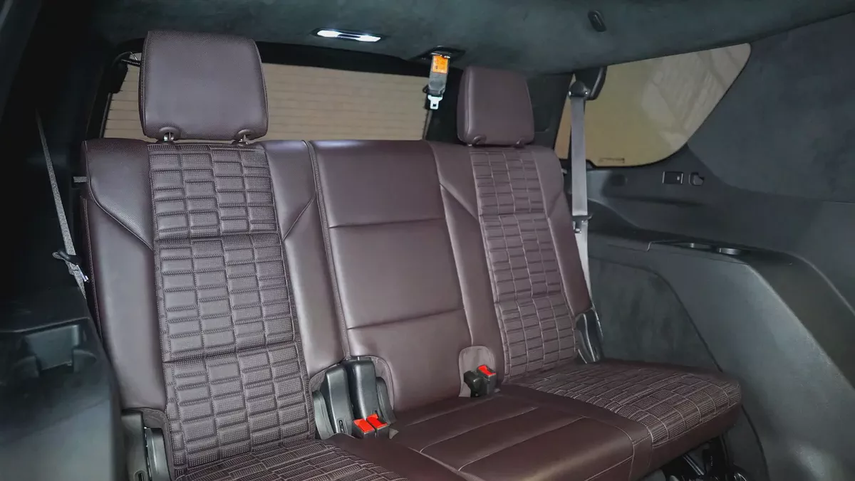 2023 Cadillac Escalade-V | GCC Specs | Performance Luxury SUV-7-7