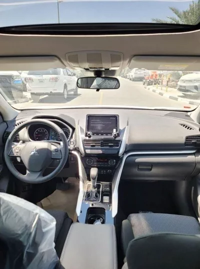 Mitsubishi Eclipse ECLIPSE CROSS 1.5L-9