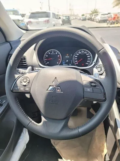 Mitsubishi Eclipse ECLIPSE CROSS 1.5L-12