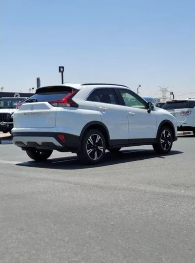 Mitsubishi Eclipse ECLIPSE CROSS 1.5L-3
